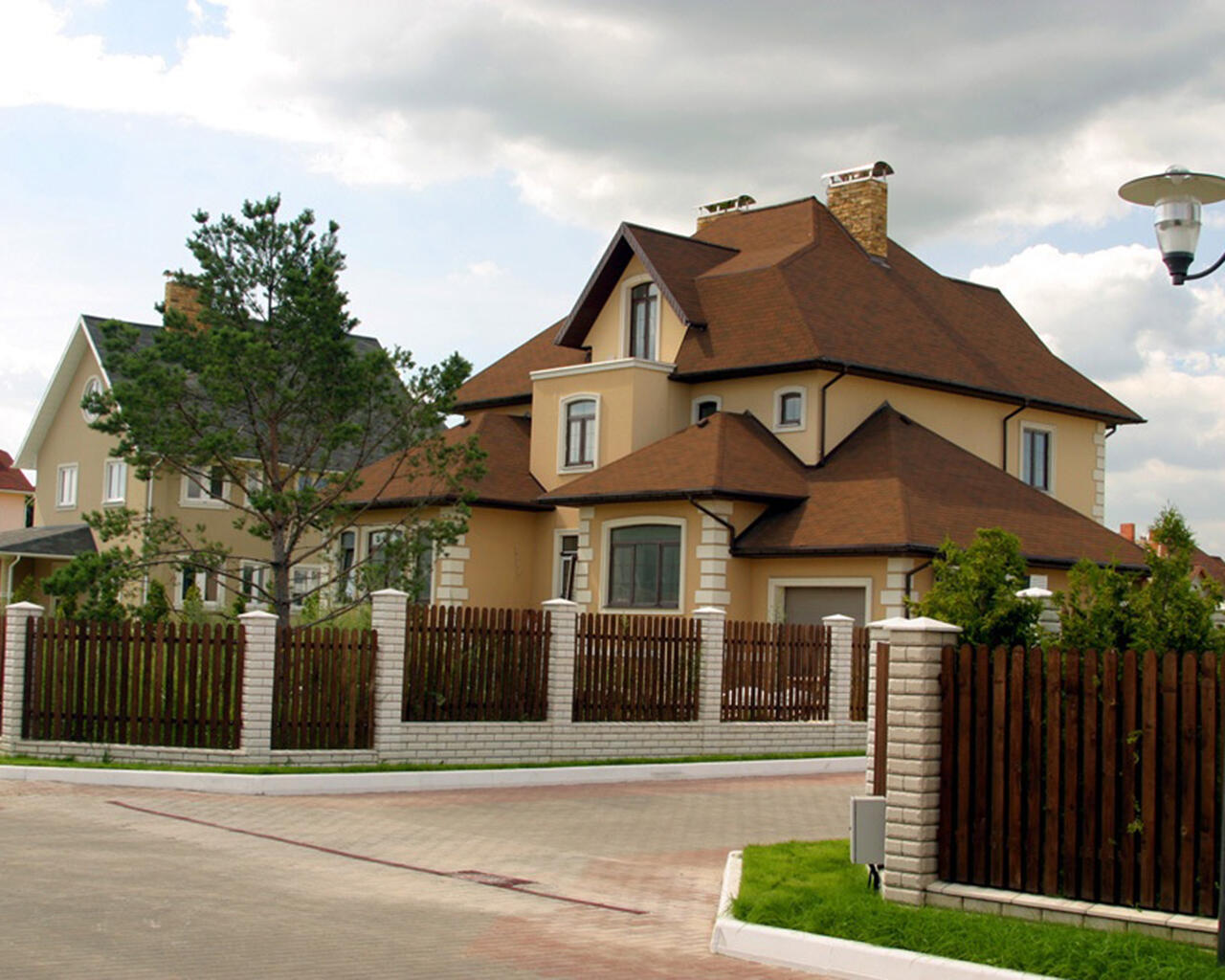 недвижимость в москве и московской области