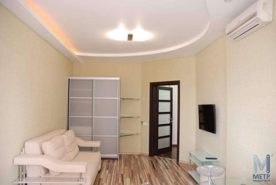 Аренда 3-комнатной квартиры, Санкт-Петербург, Береговая Озерки улица,  18