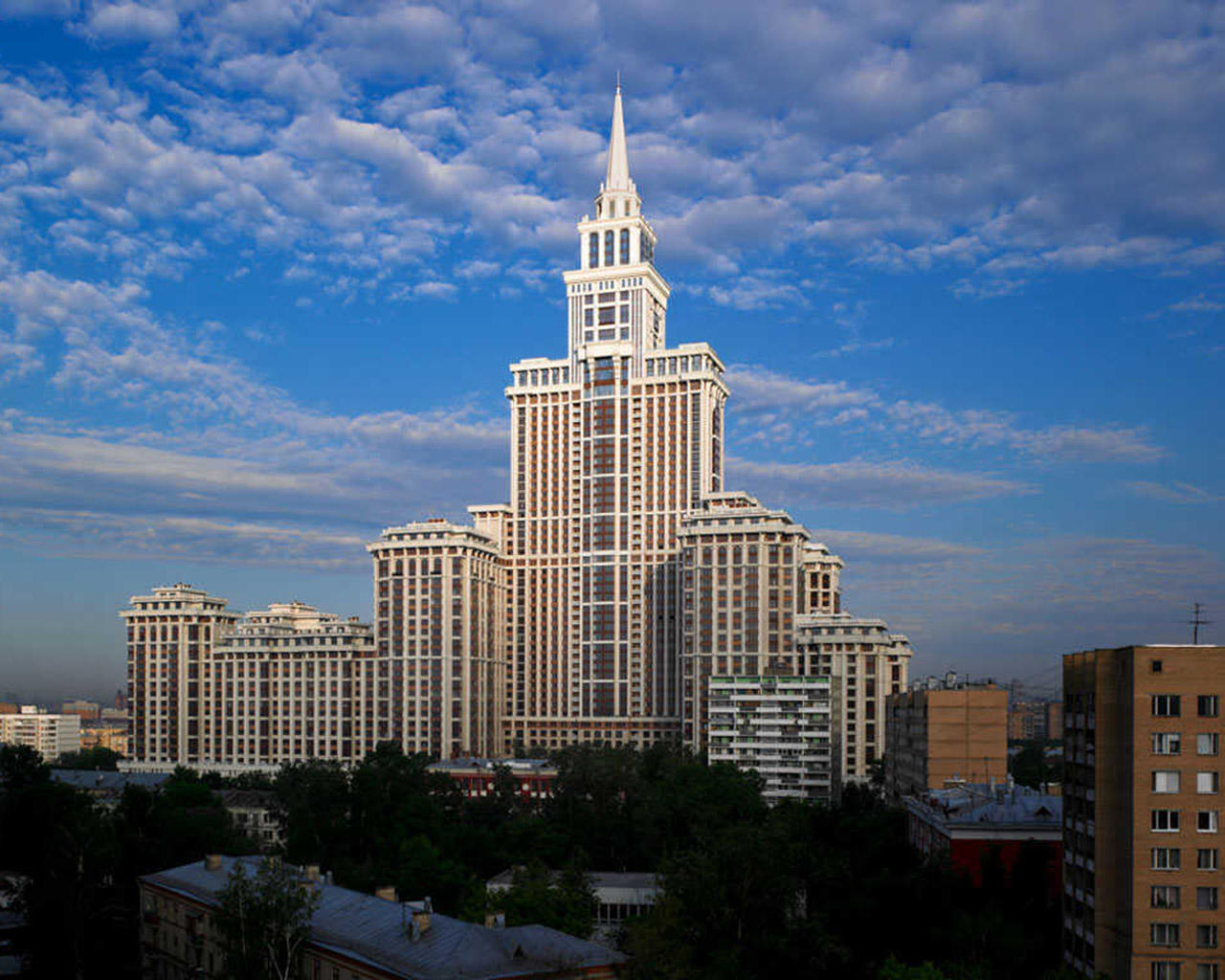 ЖК «Триумф палас» Москва г, САО, Хорошёвский, Чапаевский пер, 3. Отзывы,  цены, застройщик, фото, официальный сайт.